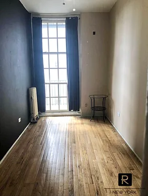 Rented by R New York | media 4