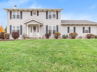 3347 Cornerstone Ln, Holland, MI 49424