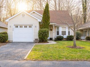 720 Eagle Point Ct, Galloway, NJ 08205