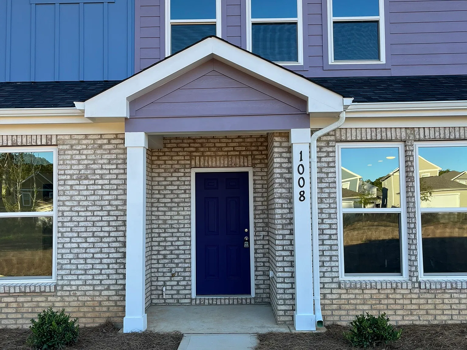 3 bed, 2.5 bath, 1824 sqft, $2,250 — Photo 2