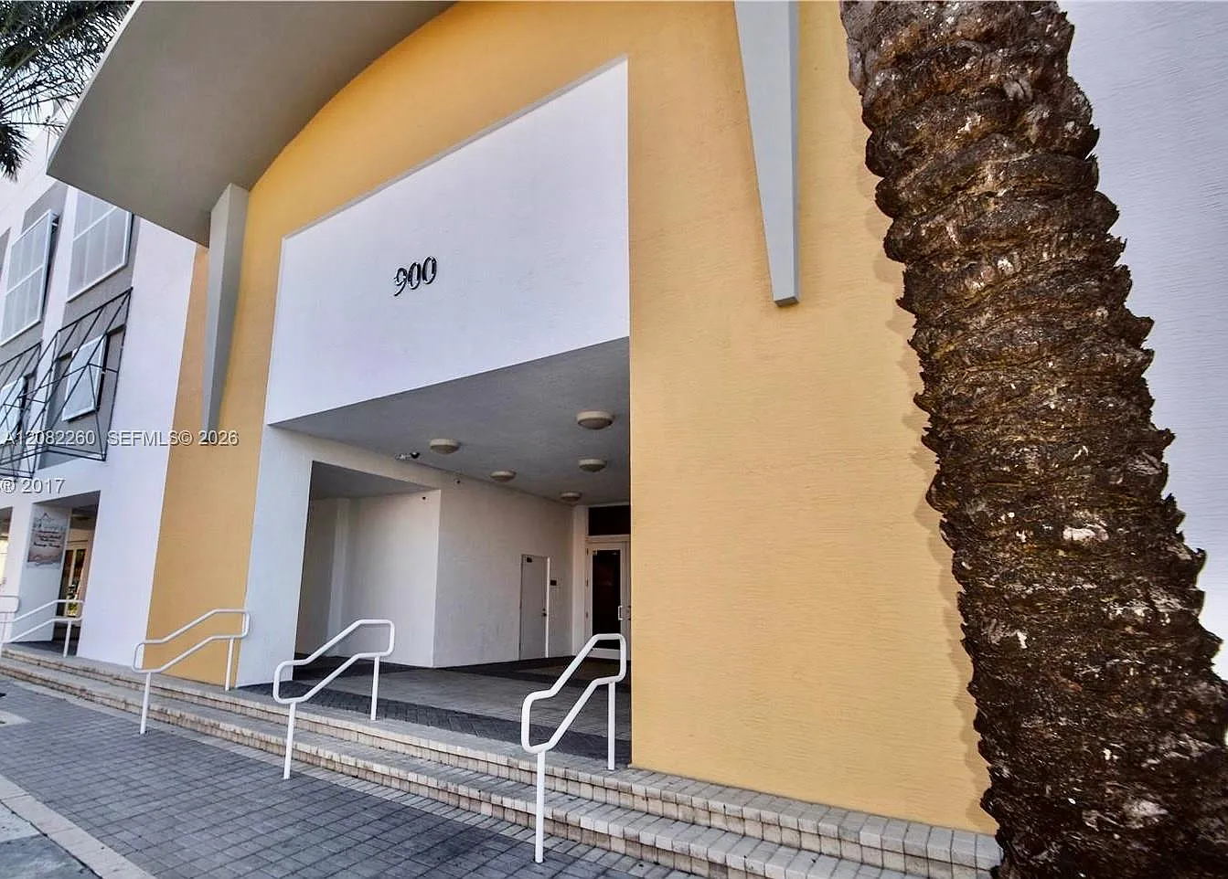 Brickell Vista Condo — Photo 2