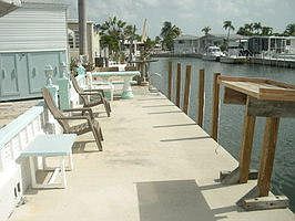 2nd image of 701 Spanish Main Dr #425