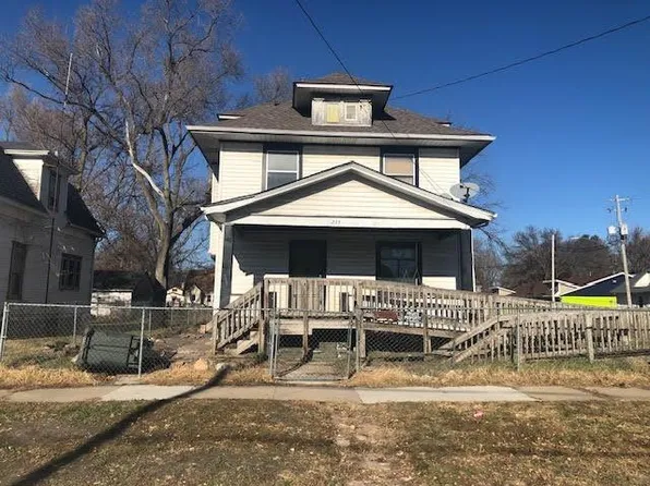 233 Gable St, Waterloo, IA 50703