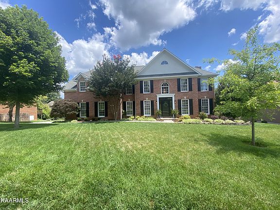3rd image of 1868 Raven Hill Ct