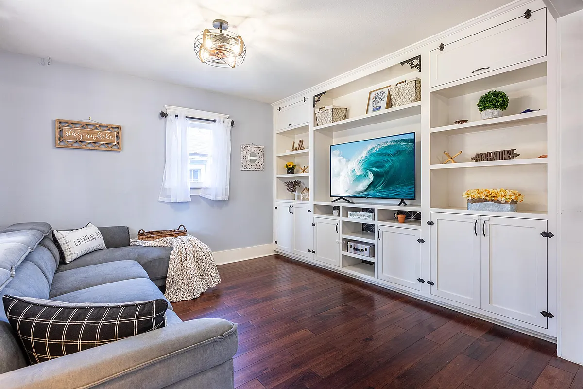 Living Room - 3981 Rosewood Pl