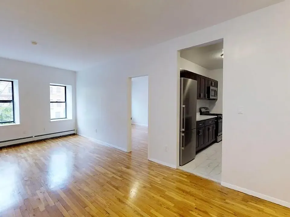 135 Edgecombe Ave #2A