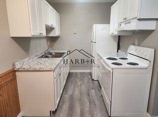600 14th St NW #2, Austin, MN 55912