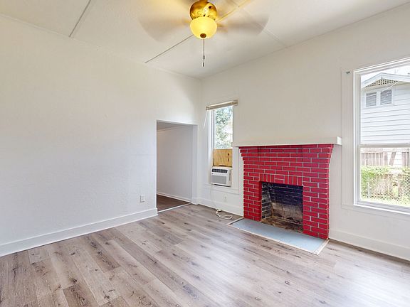 5th image of 1510 10th St W APT B