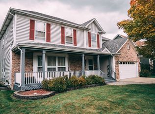 26W690 Lindsey Ave, Winfield, IL 60190