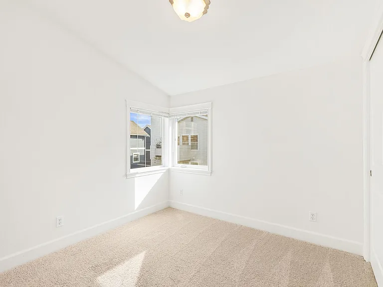 1412 NW 60th St #A — Photo 15