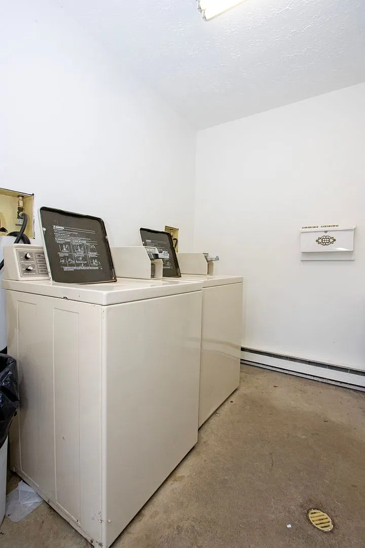 Two bedroom apartment — Photo 3