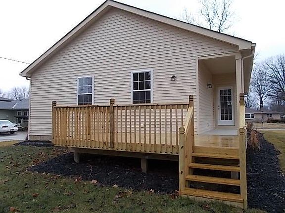 4th image of 2764 Alder Vista Dr