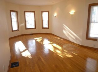 329A Beacon St, Somerville, MA 02143