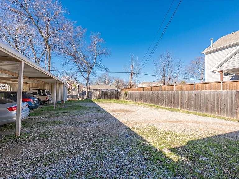 4723 Victor St #D — Photo 13