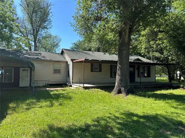 602 S Mignonette, Kosse, TX 76653