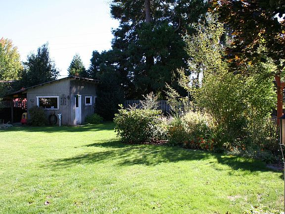 Back Yard "studio"