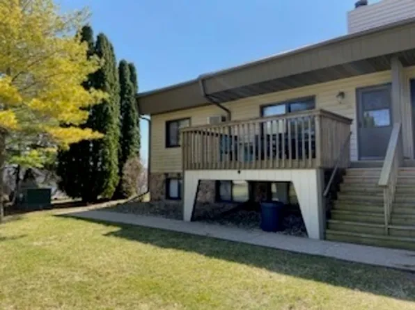 S8170 Kassner Rd Unit 28, Merrimac, WI 53561