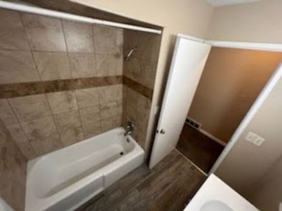 5th image of 22710 Sycamore Dr