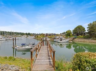 Shelter Bay, La Conner, WA 98257