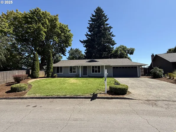 9905 NE Tanglewood Dr, Vancouver, WA 98664