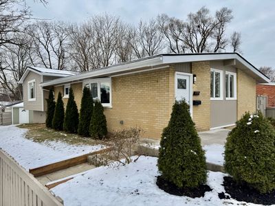 417 Moore St, Pontiac, MI, 48342