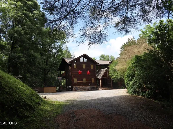 402 Laurel Ave, Gatlinburg, TN 37738