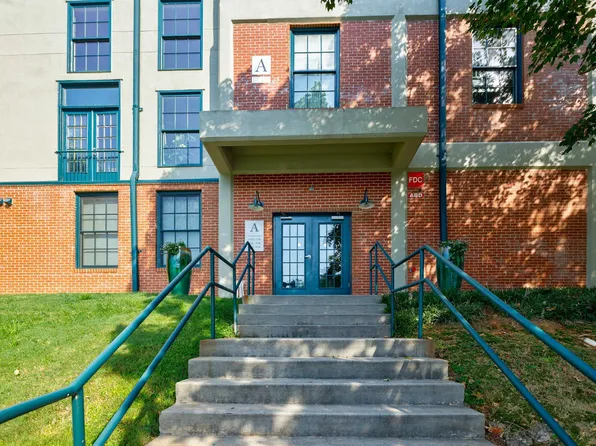 1753 Liberty Ln, Roswell, GA 30075