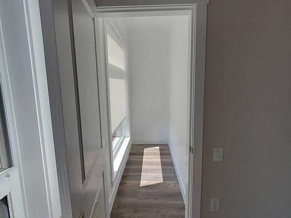 4th image of 46338 Yale Rd #311