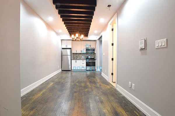 Rented by null | media 6