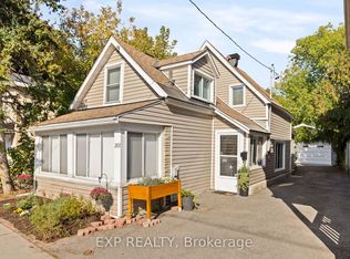 203 Carruthers Ave, Ottawa, ON K1Y 1N6