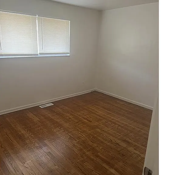 8717 Natural Bridge Rd #1 — Photo 5