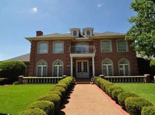 6813 Nob Hill Dr, North Richland Hills, TX 76182
