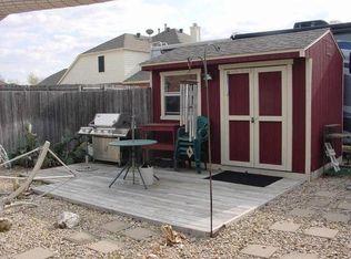 706 Saint Robby Dr, Mansfield, TX 76063