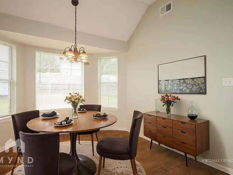 7357 Lee Ann Dr — Photo 4