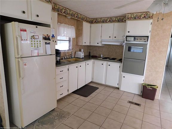 5th image of 3614 Illinois Ave