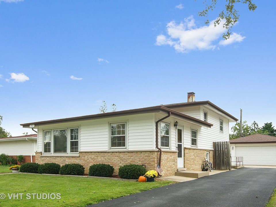 1st image of 2467 Eisenhower Dr