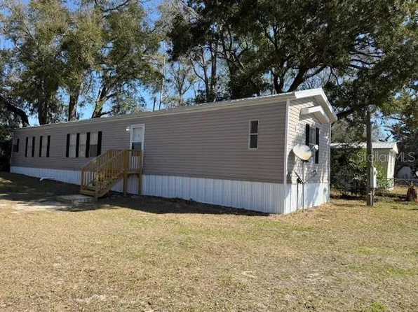 102 NE 13th Ave, Chiefland, FL 32626