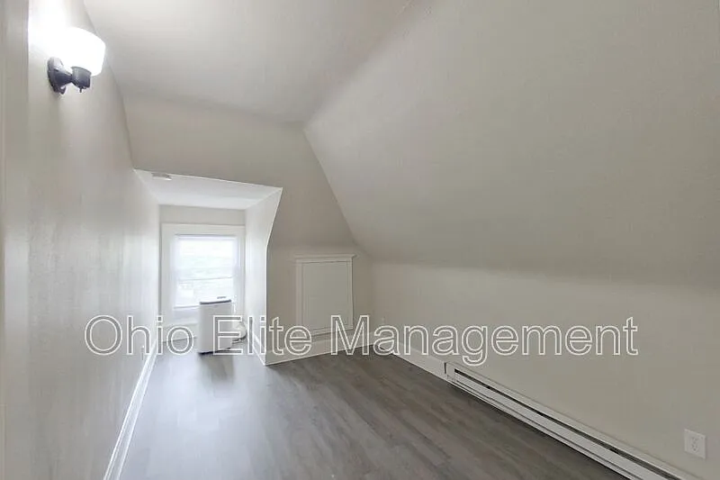 1 bed, 1.0 bath, 500 sqft, $925 — Photo 4
