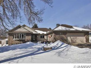 217 N Cudd Ave, River Falls, WI 54022