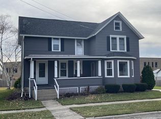 529 S Main St, Columbus, WI 53925