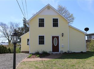18 Cove St, Old Saybrook, CT 06475