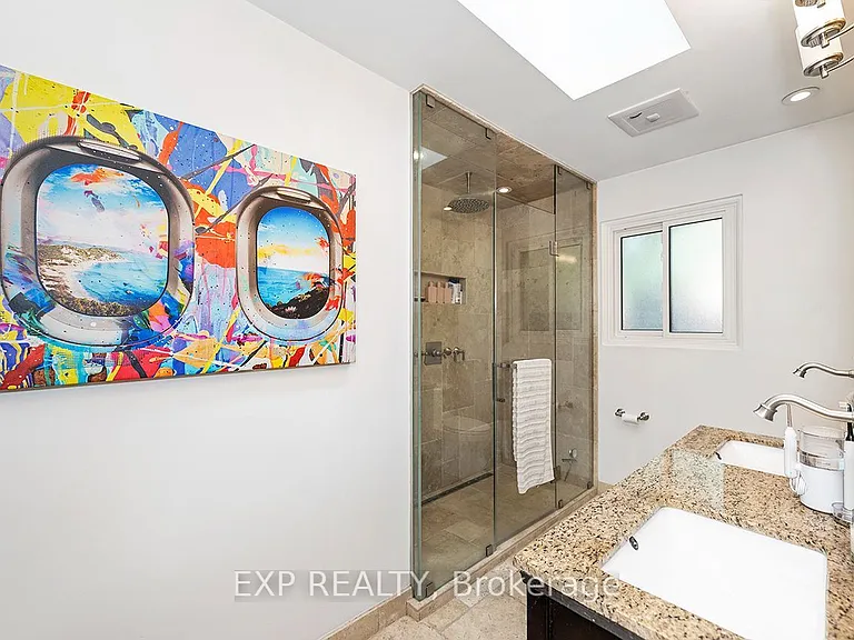 1410 Petrie Way — Photo 29