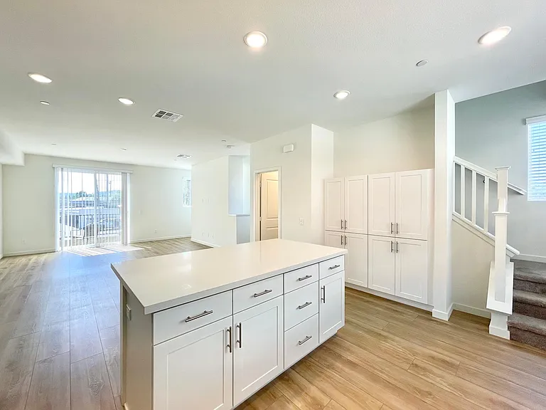 9305 E Heaney Cir — Photo 9