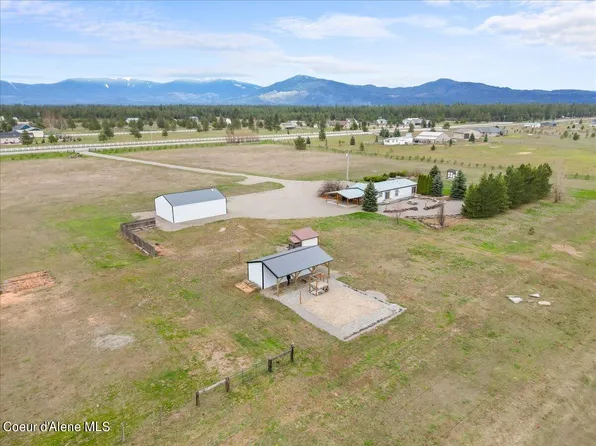 30117 N Clagstone Rd, Athol, ID 83801