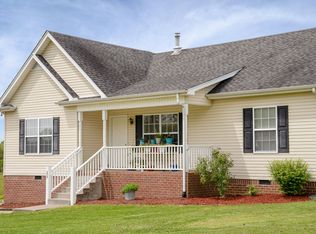 372 Paul Thompson Rd, Bethpage, TN 37022