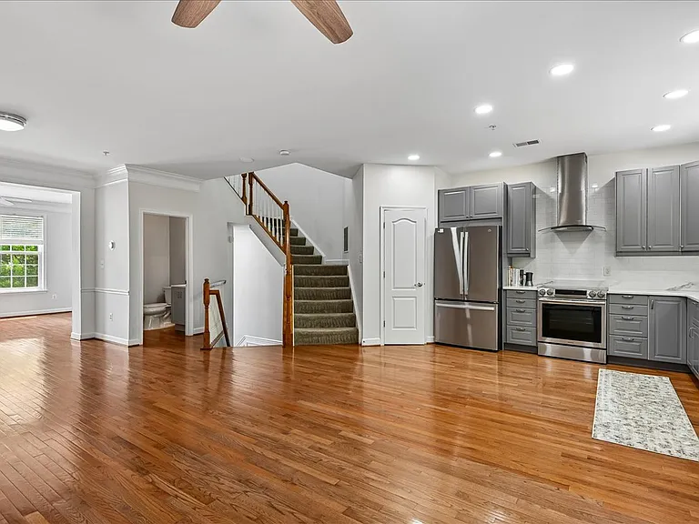 441 Penwood Dr — Photo 19