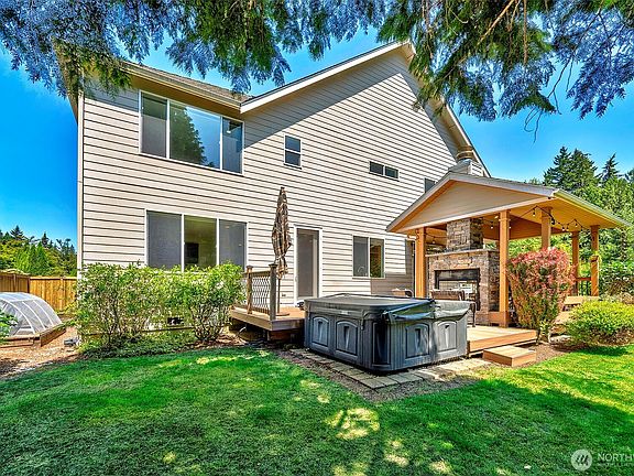 2nd image of 22187 NE 93rd Street