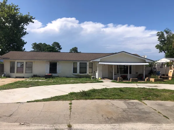 607 Live Oak Ln, Panama City Beach, FL 32408
