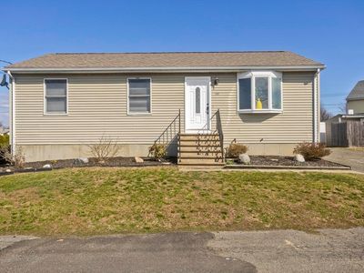 26 Dayton St, Chicopee, MA, 01013