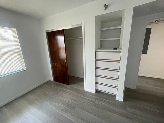 2nd image of 310 Plum St APT 7